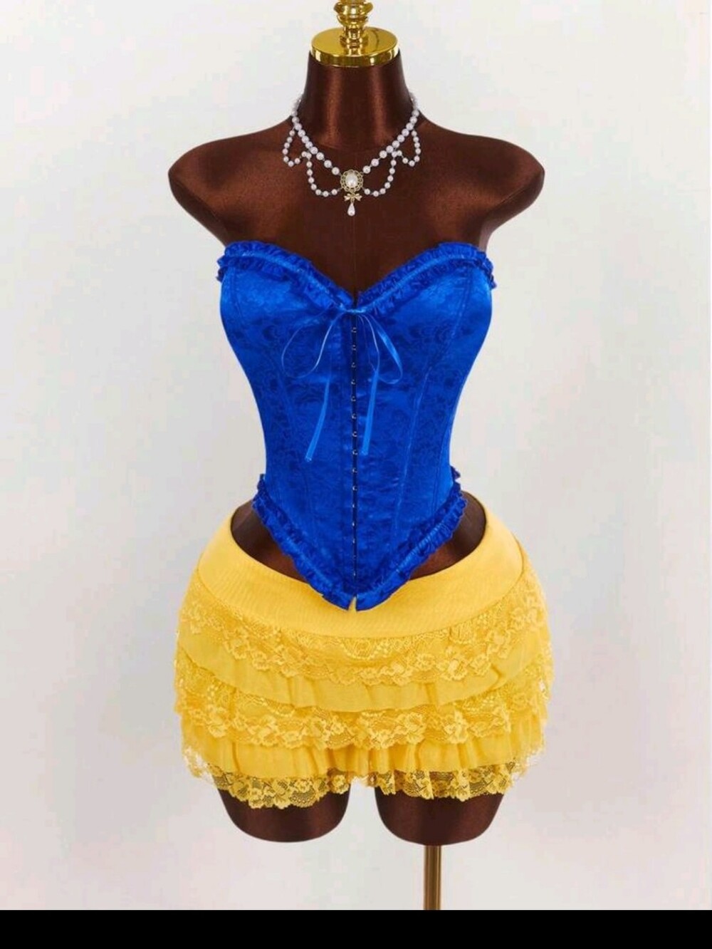 Snow White Halloween Costume